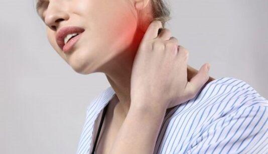 Dor no pescoço devido à osteocondrose